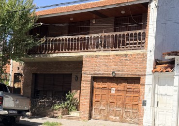 CASA EN VENTA 5 AMBIENTES 