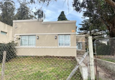 BODQUE PERALTA RAMOS MODERNA CASA EN VENTA 3 AMB