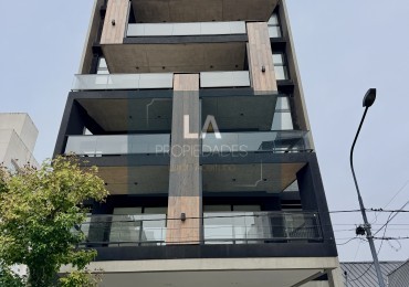 Departamento 2 ambientes con cochera Guemes 