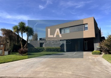 RUMENCO IMPECABLE PROPIEDAD EN VENTA 
